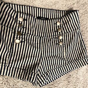 Forever 21 High Wasted shorts